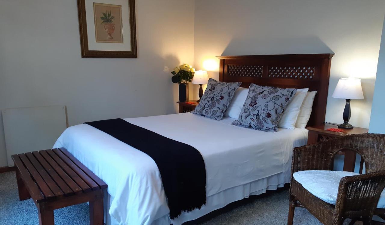 Be My Guest Lodge Bloubergstrand Exteriör bild