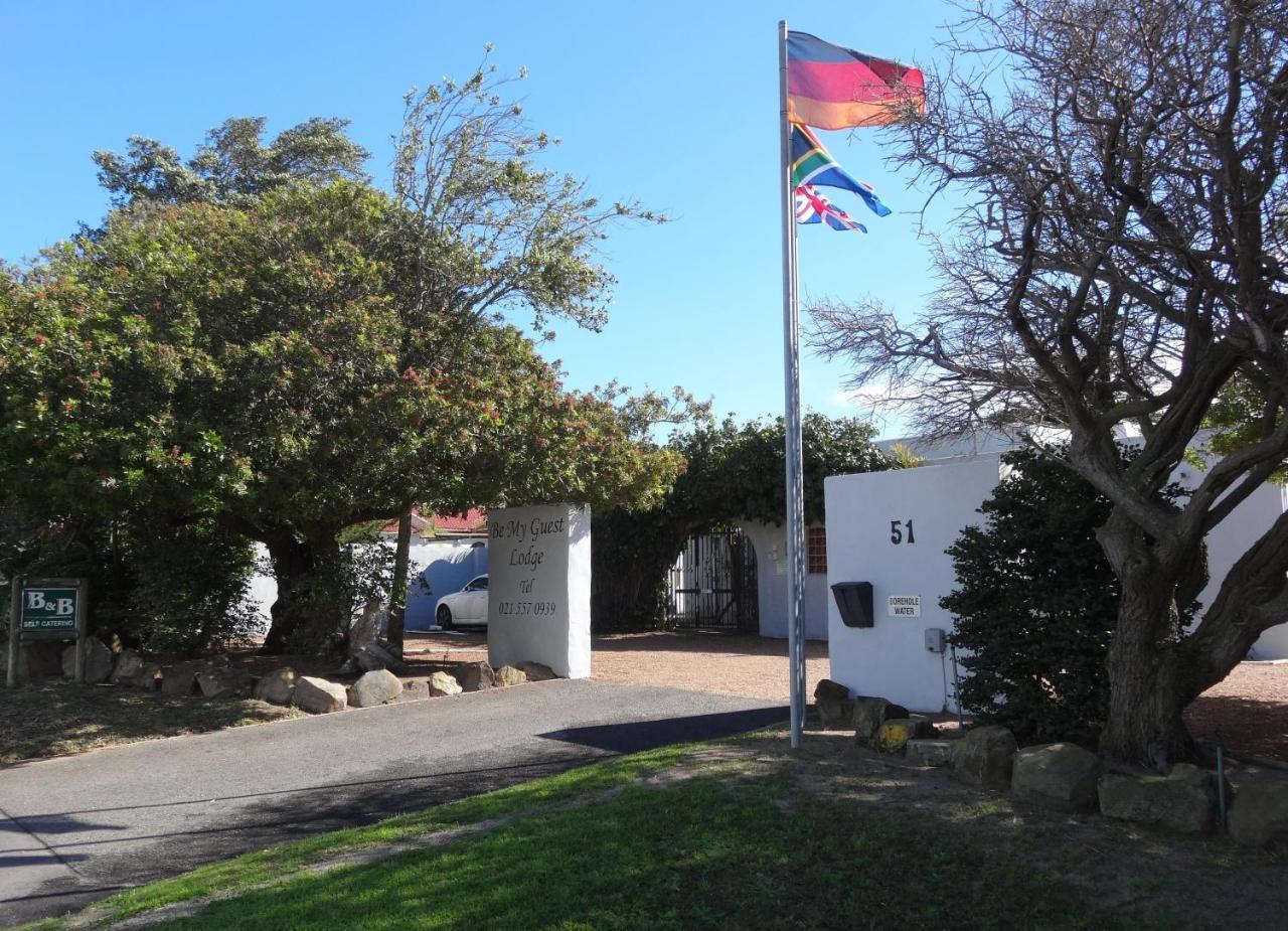 Be My Guest Lodge Bloubergstrand Exteriör bild