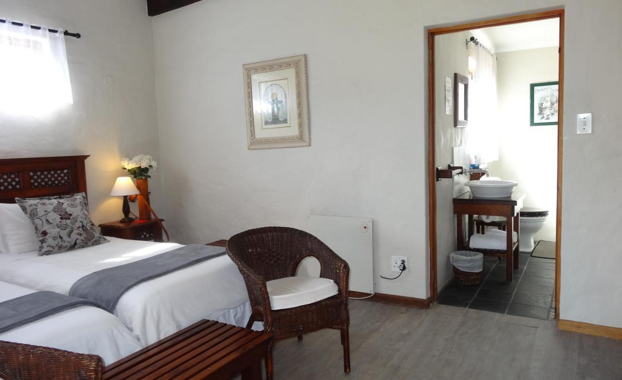 Be My Guest Lodge Bloubergstrand Exteriör bild