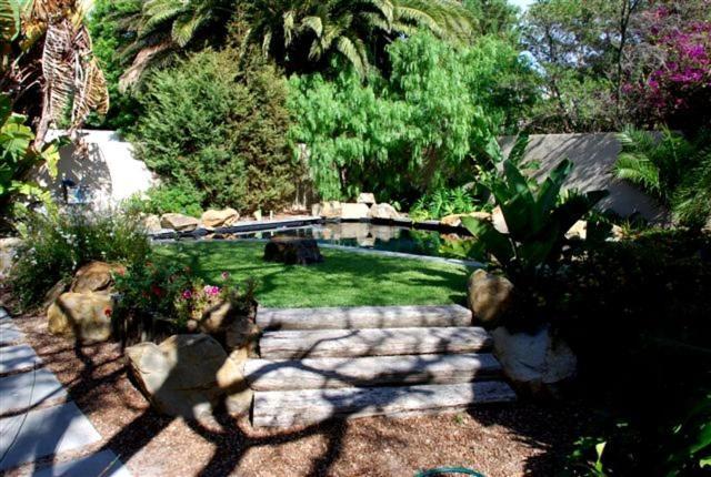 Be My Guest Lodge Bloubergstrand Exteriör bild
