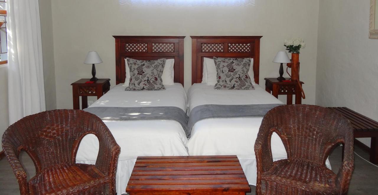 Be My Guest Lodge Bloubergstrand Exteriör bild